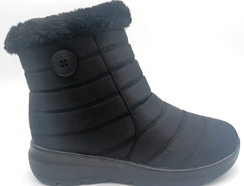 How to Clean Snow Boots