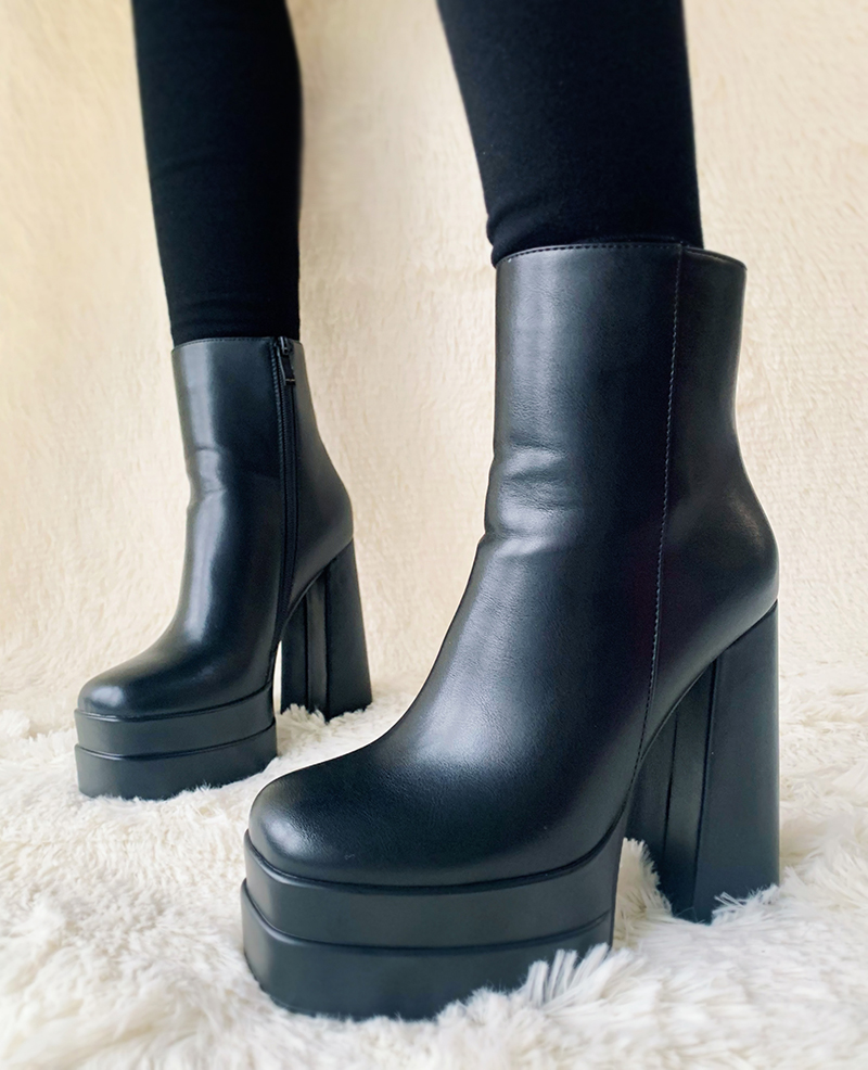 Western Wear Near Me Boots Black Friday Leather Waterproof Wide Calf Black Chunky Cowgirl Boots with Fur for Women
