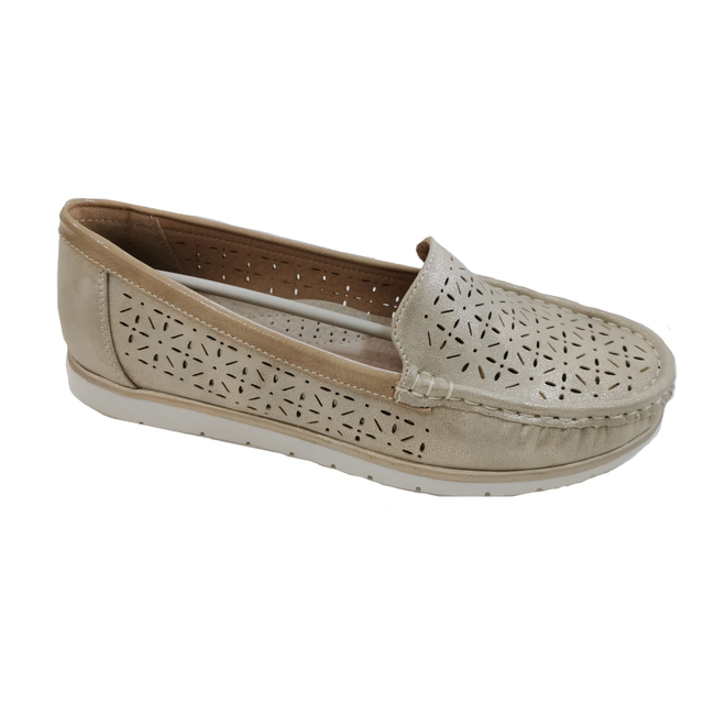 New Women Flat Leather Shoes Casual With Soft Bottom Slip On Heart Comfortable Mom Work Shoes