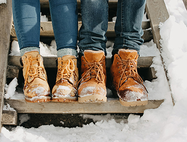 How to Clean and Maintain Snow Boots?