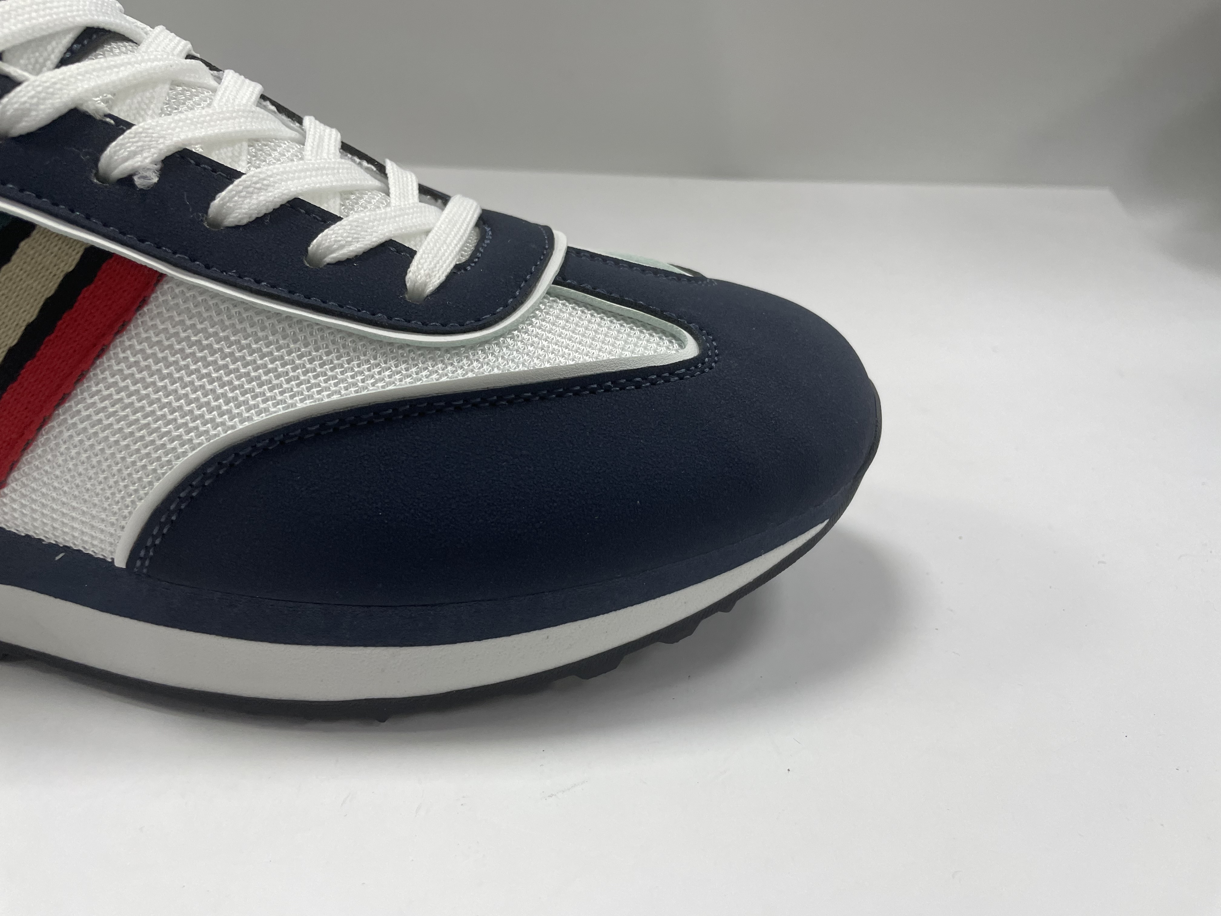 Sport Classic fashion lightweight fashion convenience men's casual shoes breathable sneakers