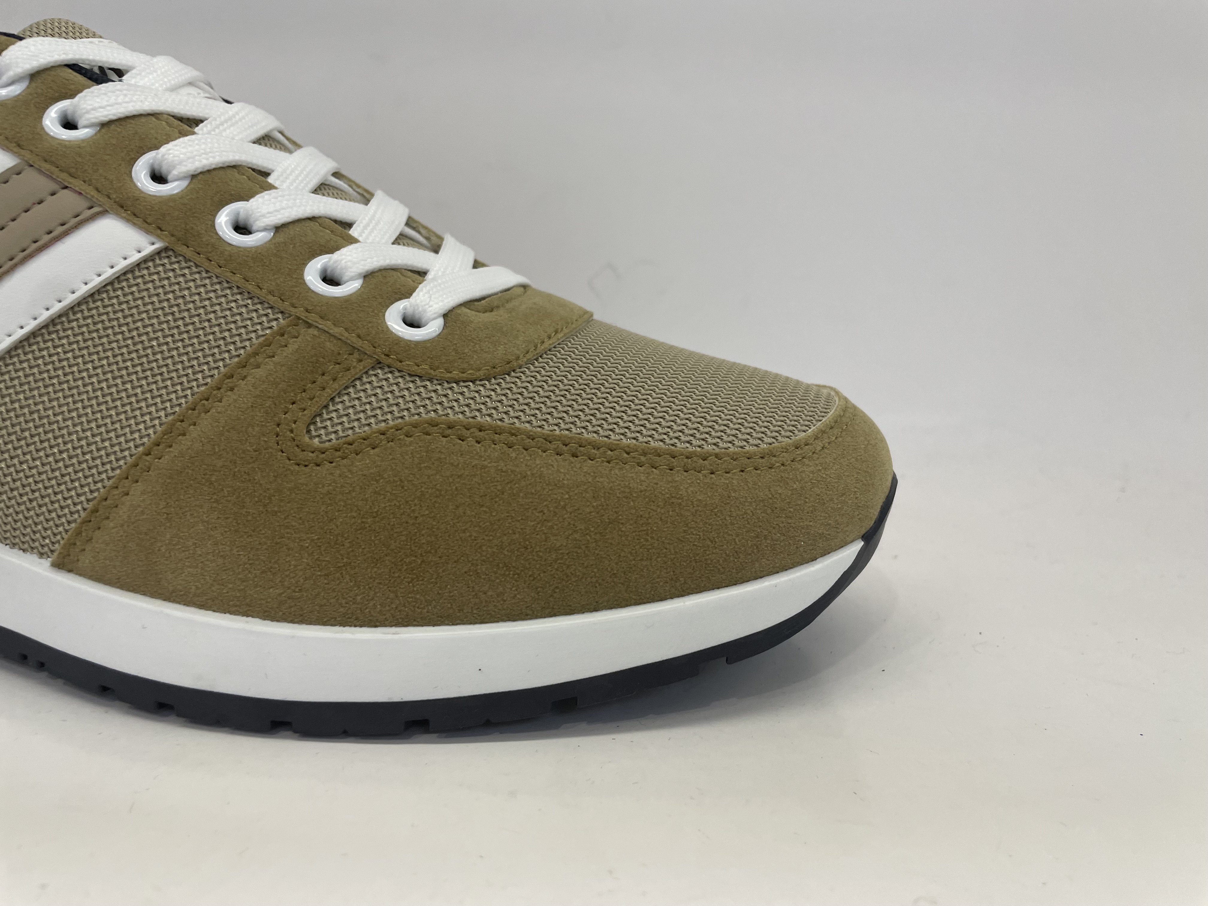 Wenzhou Factory bean shoes For Men Fashion Flats Shoes comfortable walking sports breathable outdoor Men's driving shoes