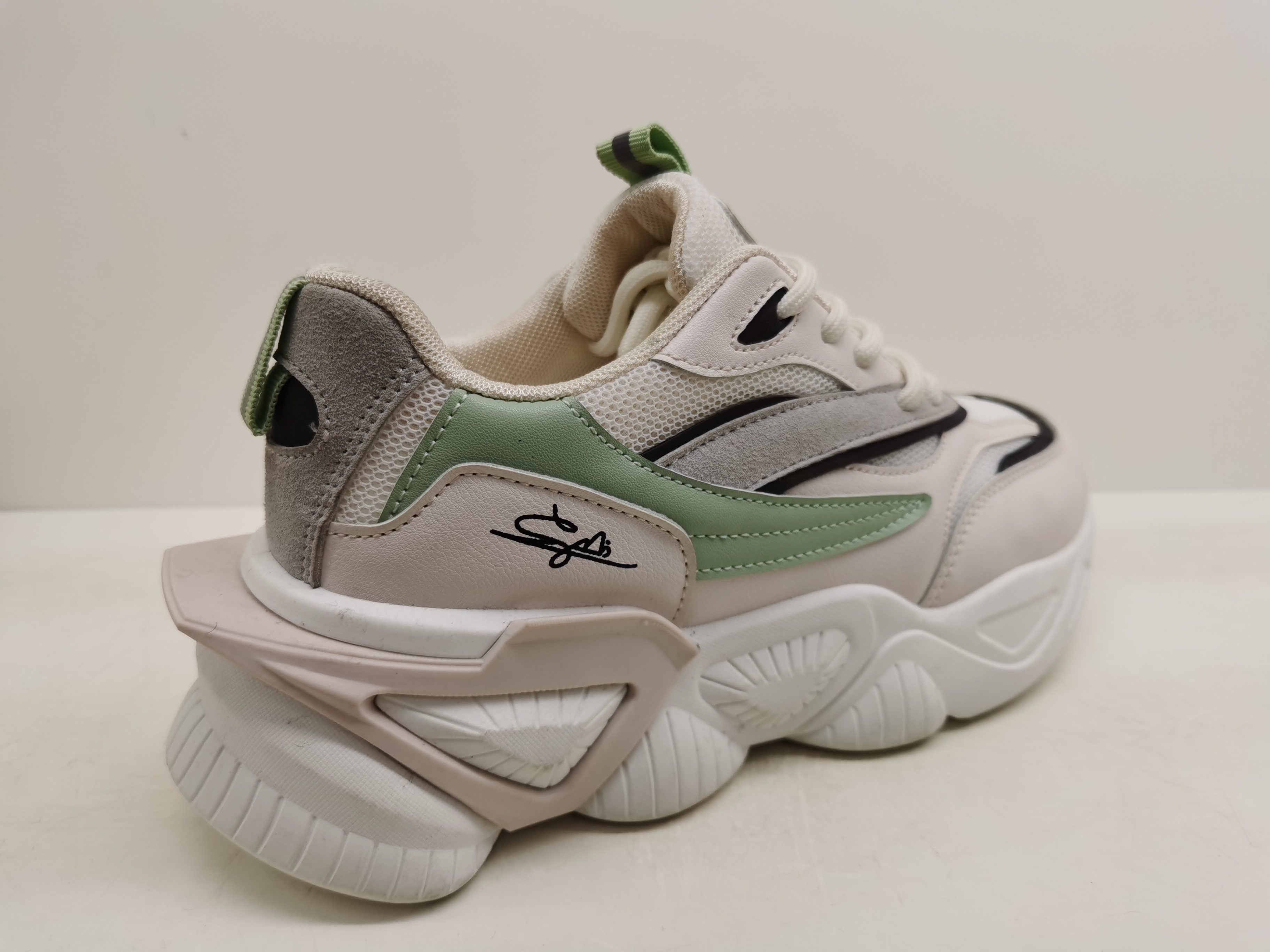 Lightweight Platform Running Walking Sport Trainers Shoes Women