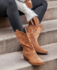 Classic vintage style women winter boots pointed toe embroidered flat low tube zipper Western Cowboy ladies boots women boots