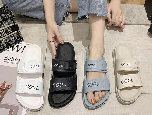 How to Choose, Clean and Wear Slippers?