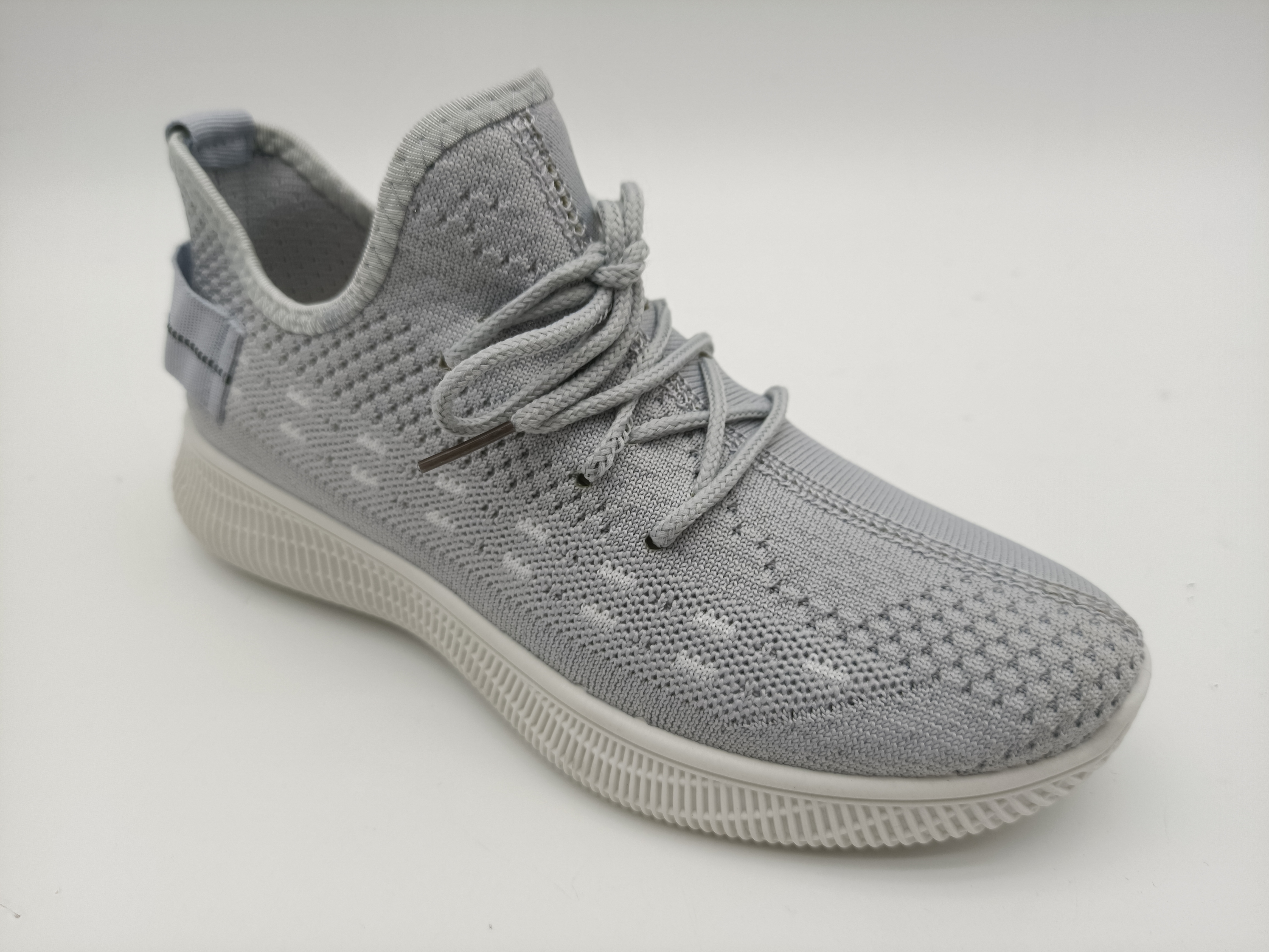 Hot Sale Wholesale Trendy Breathable Anti-slip Training Fashion Sport Women Shoes For Gym