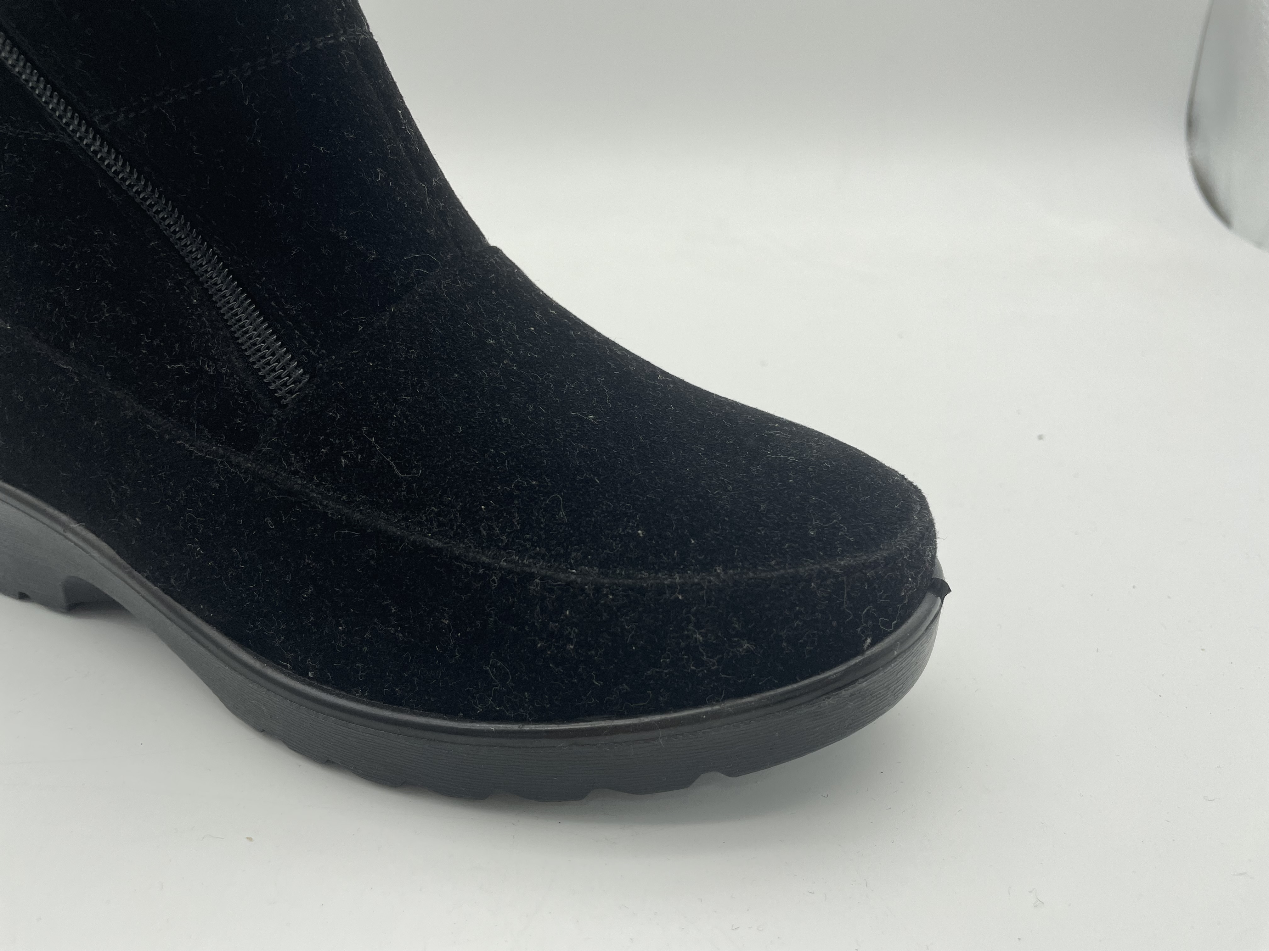 Women Black Suede Ankle Boots Outsole with Antiskid Device Metal Tool Winter Snow Boots