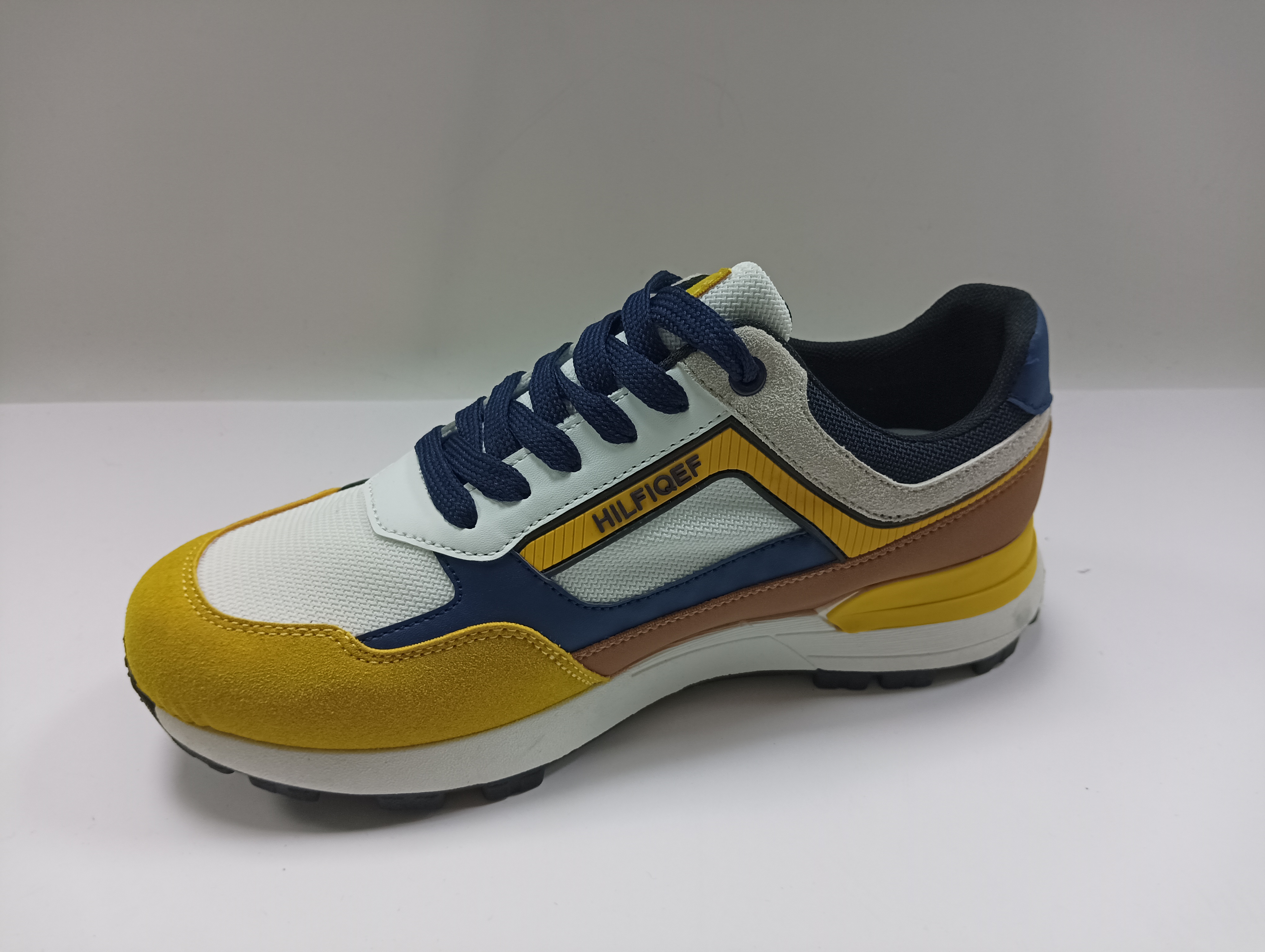 Brown Lightweight Casual Shoes for Sale Hiking Sneakers Shoes for Men