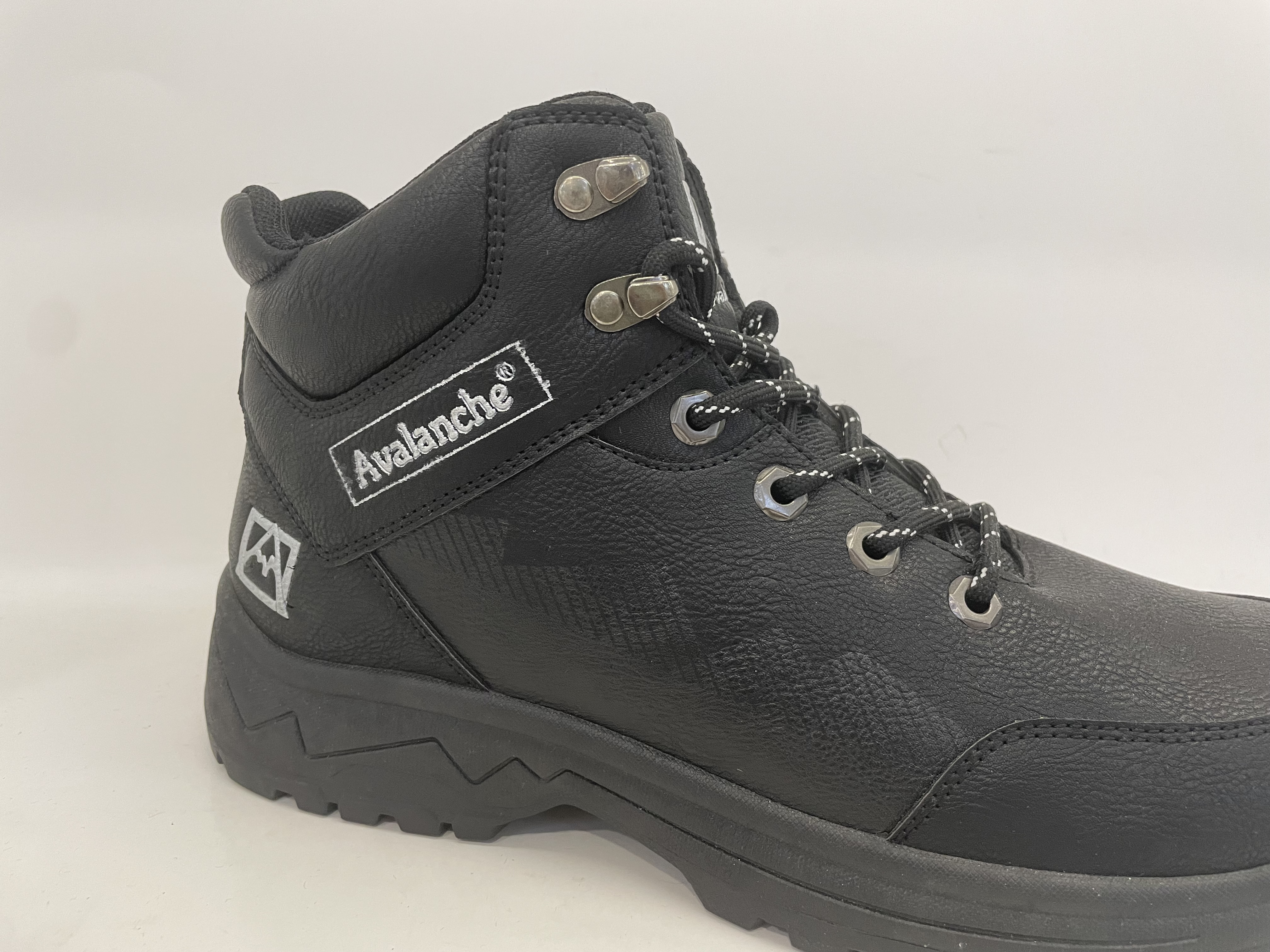 Hot Sell Cheap Hiking Shoes Men Waterproof Outdoor Hiking Camping Sports Shoes
