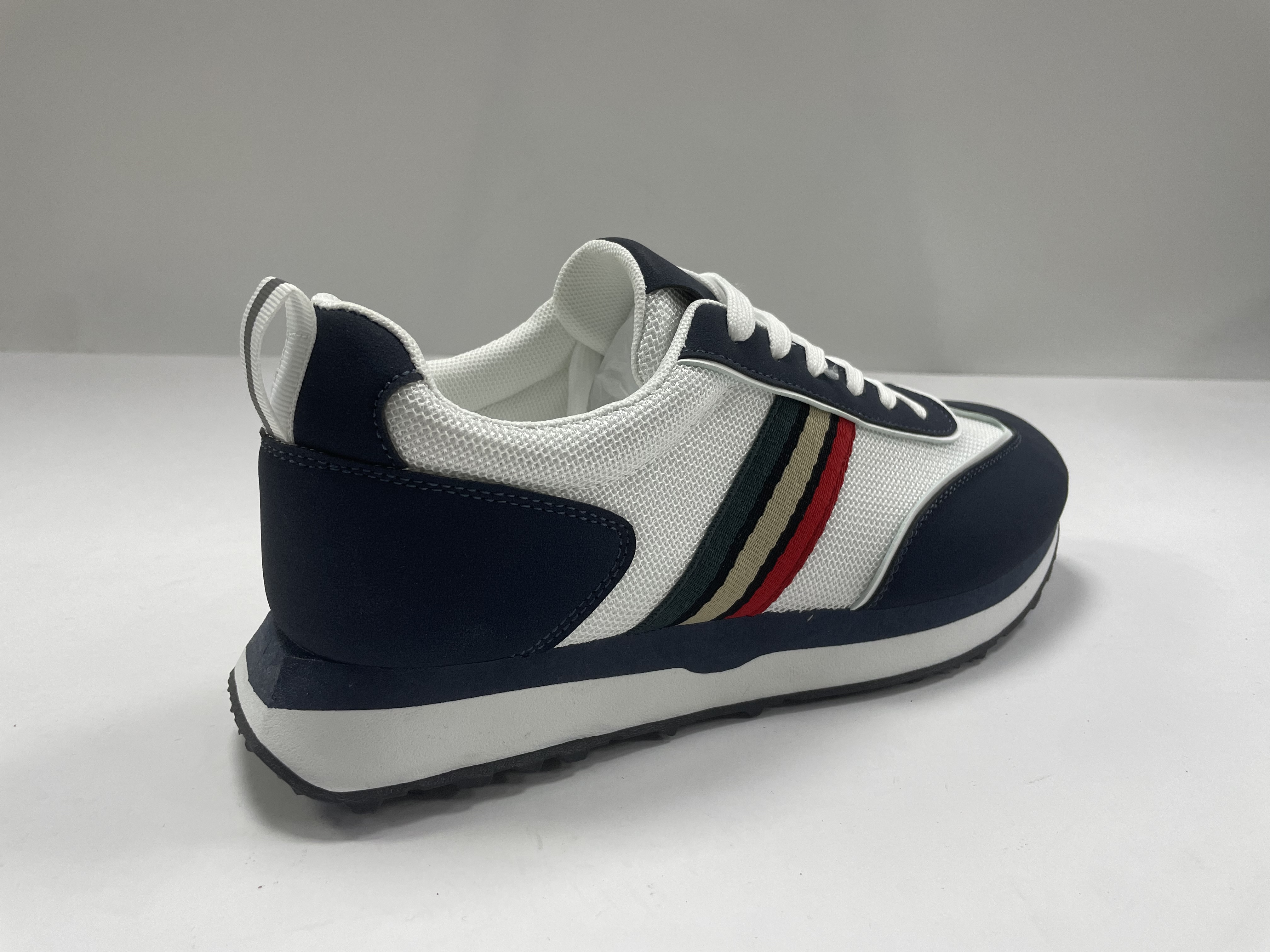 Sport Classic fashion lightweight fashion convenience men's casual shoes breathable sneakers
