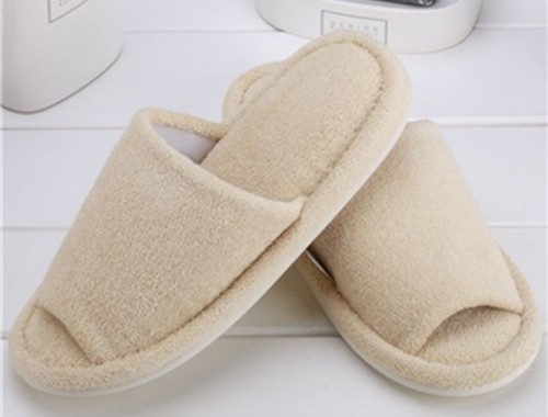 What’s the Material of Slippers Soles?
