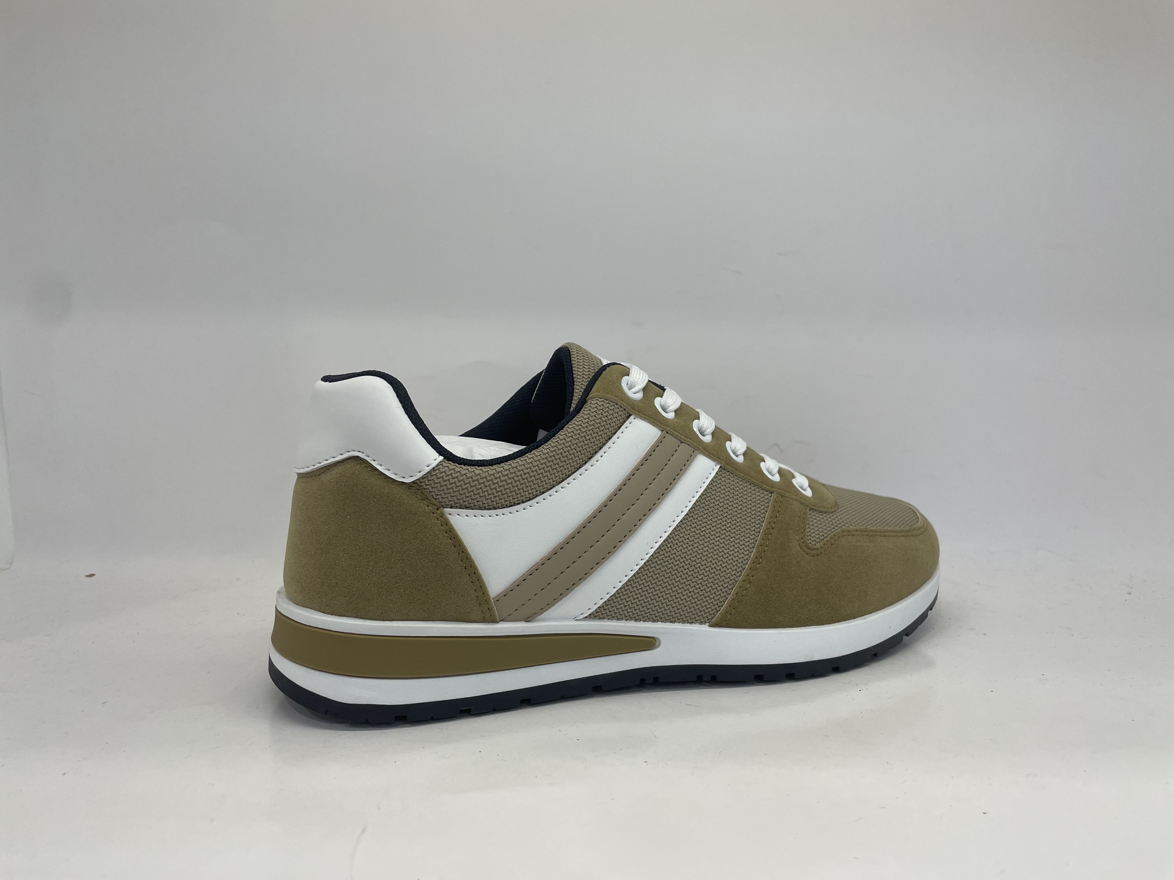 Wenzhou Factory bean shoes For Men Fashion Flats Shoes comfortable walking sports breathable outdoor Men's driving shoes
